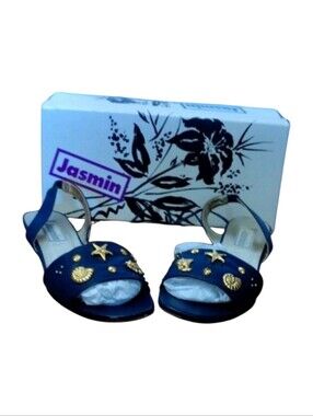 Dark Blue Jasmin Shoes Size 8!